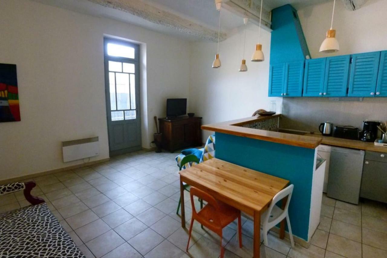 Appartement Au Pied Du Gardon. Remoulins Kültér fotó